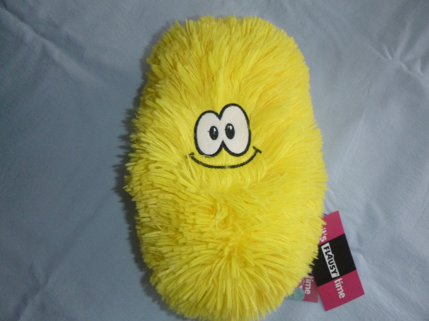 Kuschelkissen Flaushy in ovaler Form, 25 cm