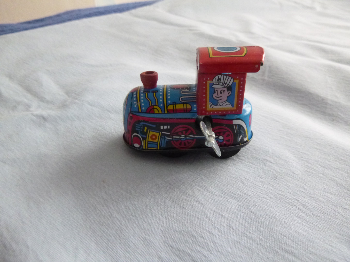 Aufziehfiguren bunte Mäuse, Frosch, Zebra, Feuerwehr und Lokomotive