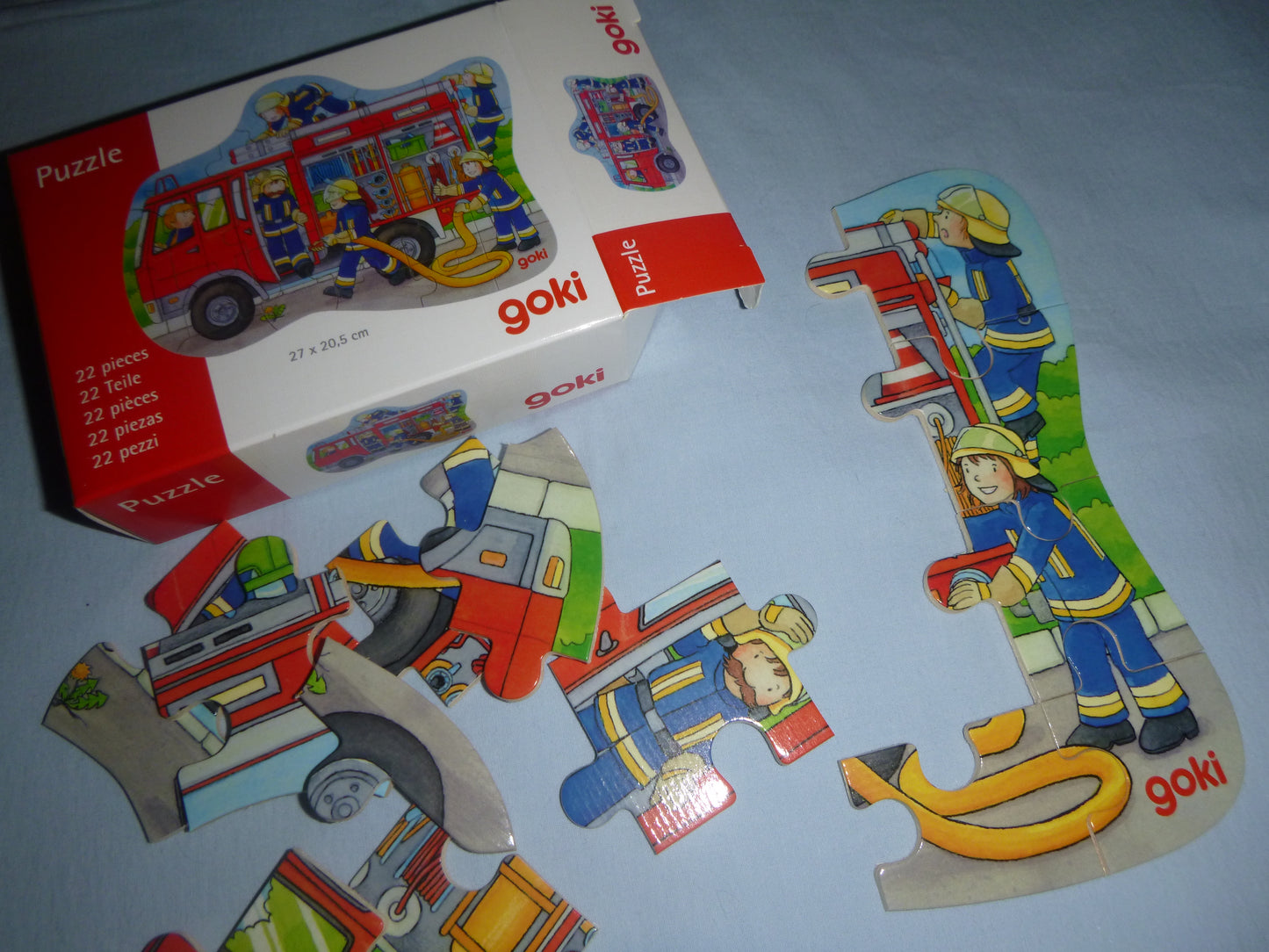 Holz-Puzzle mit dem Weihnachtsmann, 96 Teile