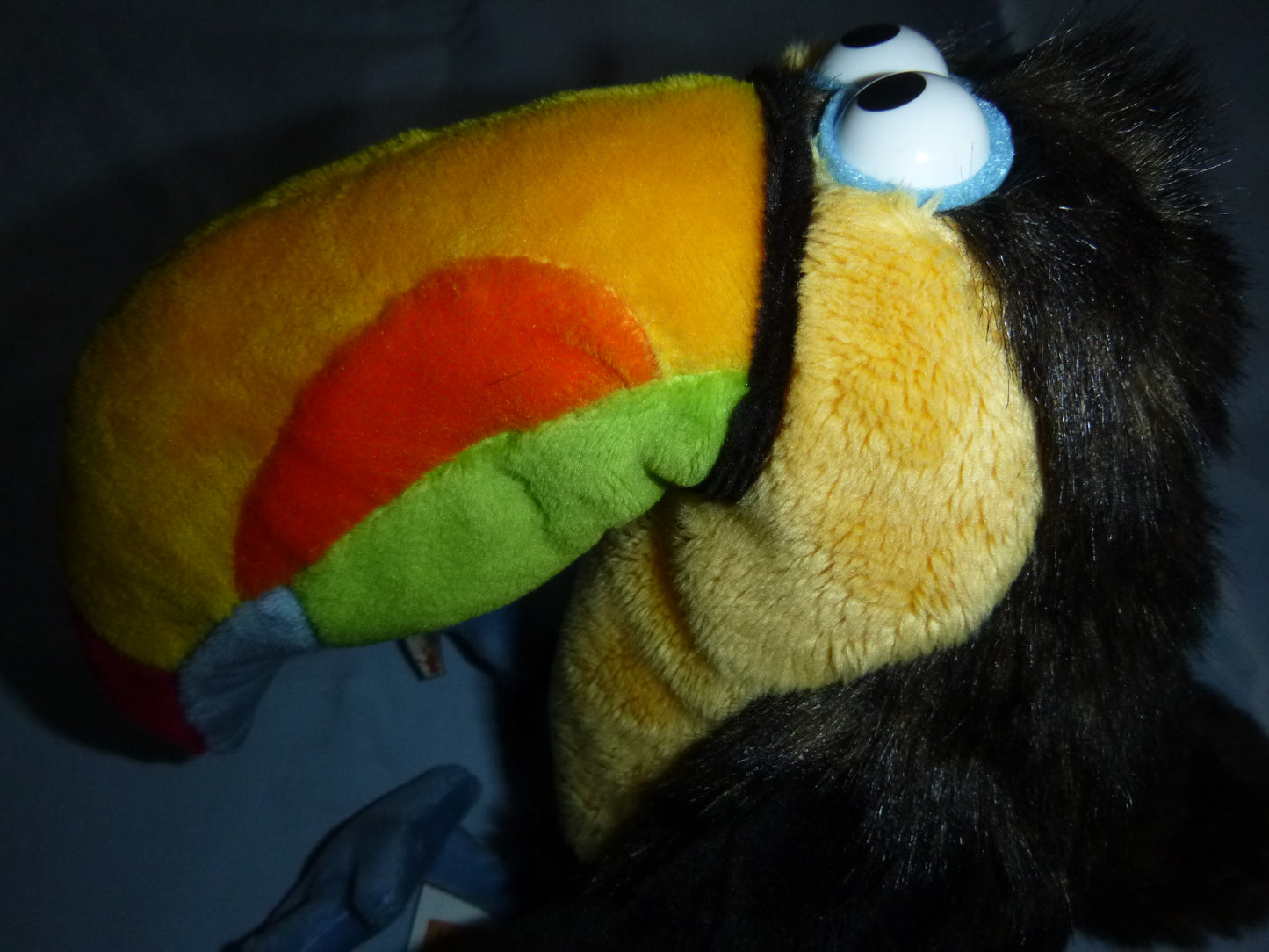 bunter Chakka Tukan aus Beaststown