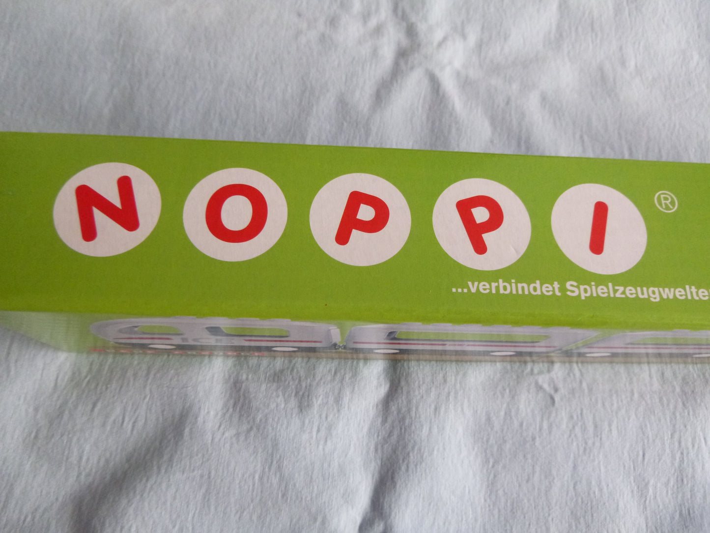 Noppi Zug ICE (weiß, 4 Wagen) ICE für die Holz-Eisenbahn