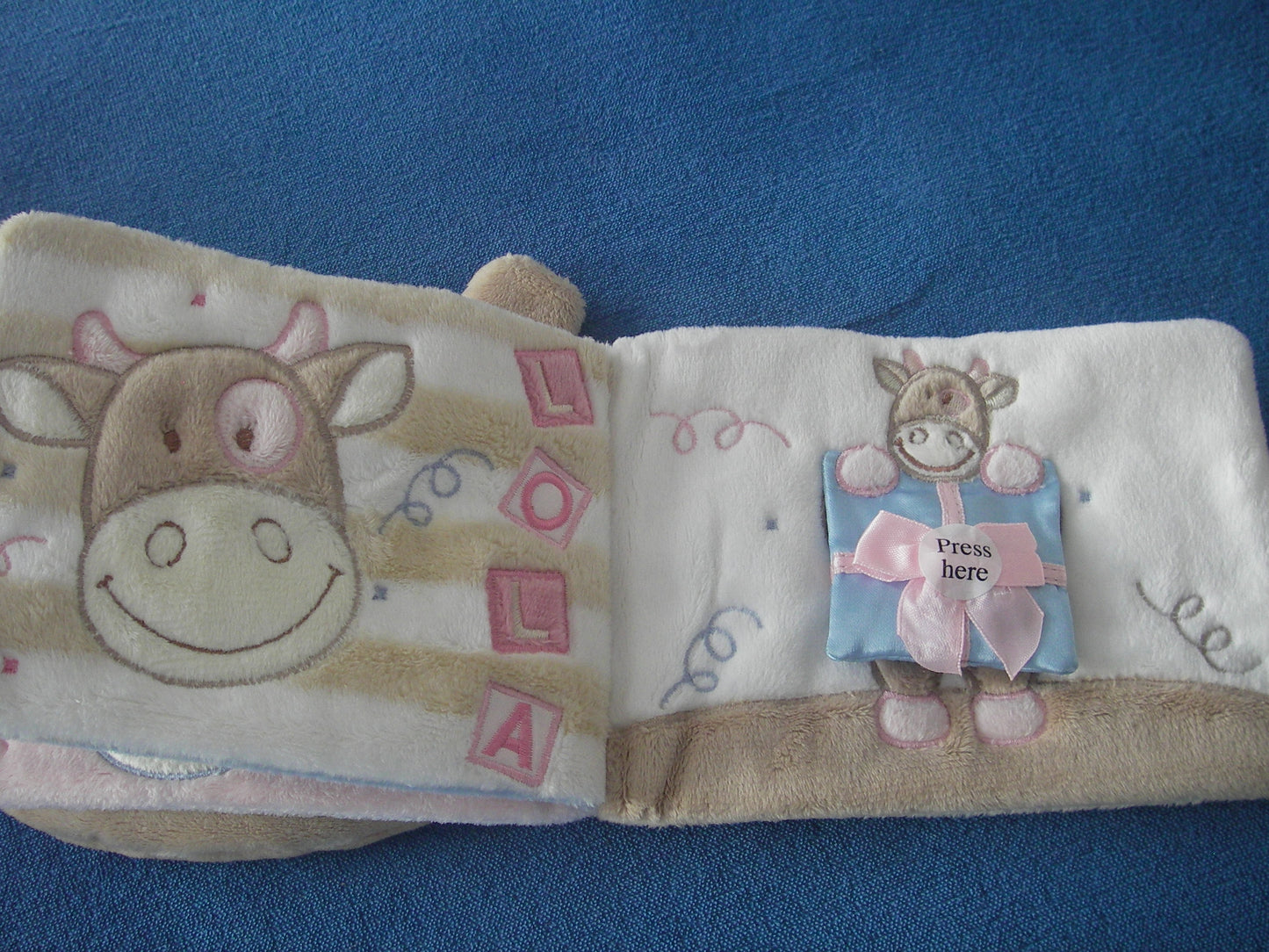 Bärchen-Bilderbuch mit vielen Details und dem Nouky-Bären