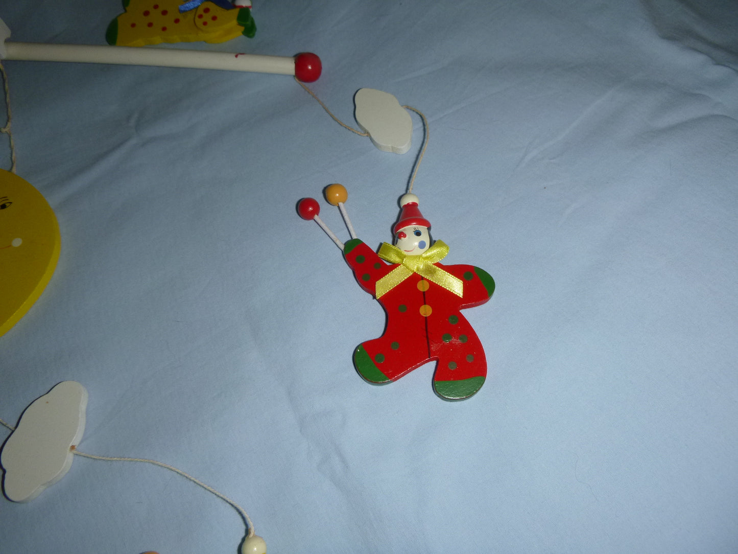 Holz-Mobile für Kinder, Kreuzmobile, Clowns oder Wichtel